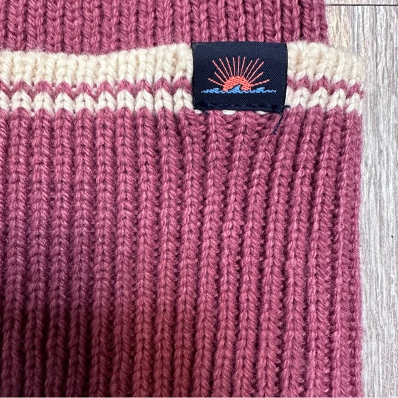 FAHERTY BRAND Rose Retro Stripe Beanie NWT - Picture 4 of 12